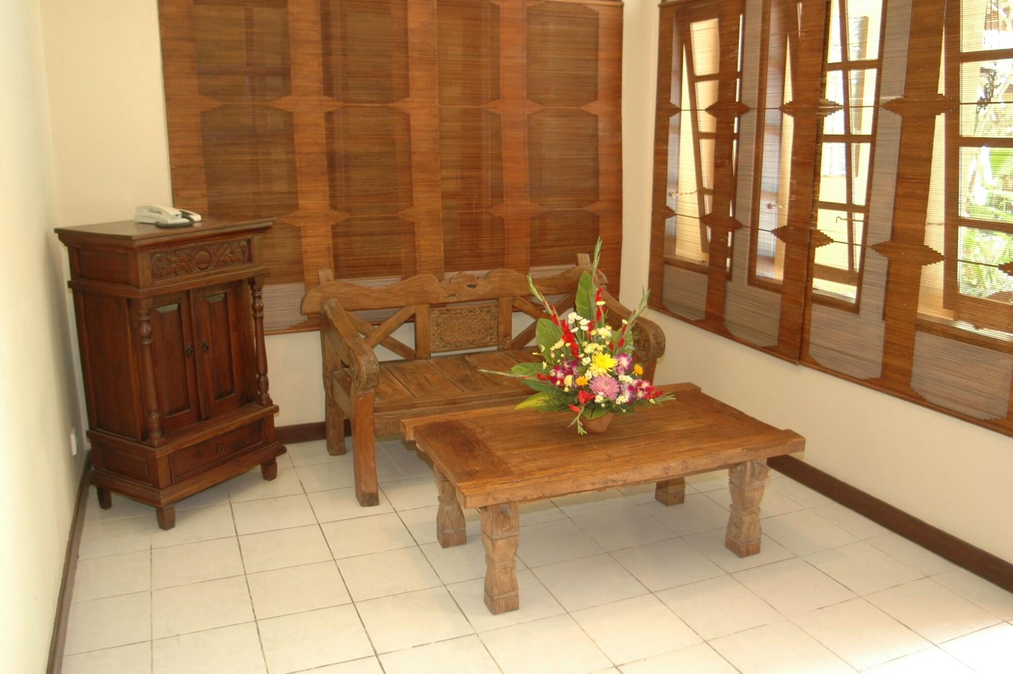 Bali Segara Hotel Kuta Lombok Esterno foto