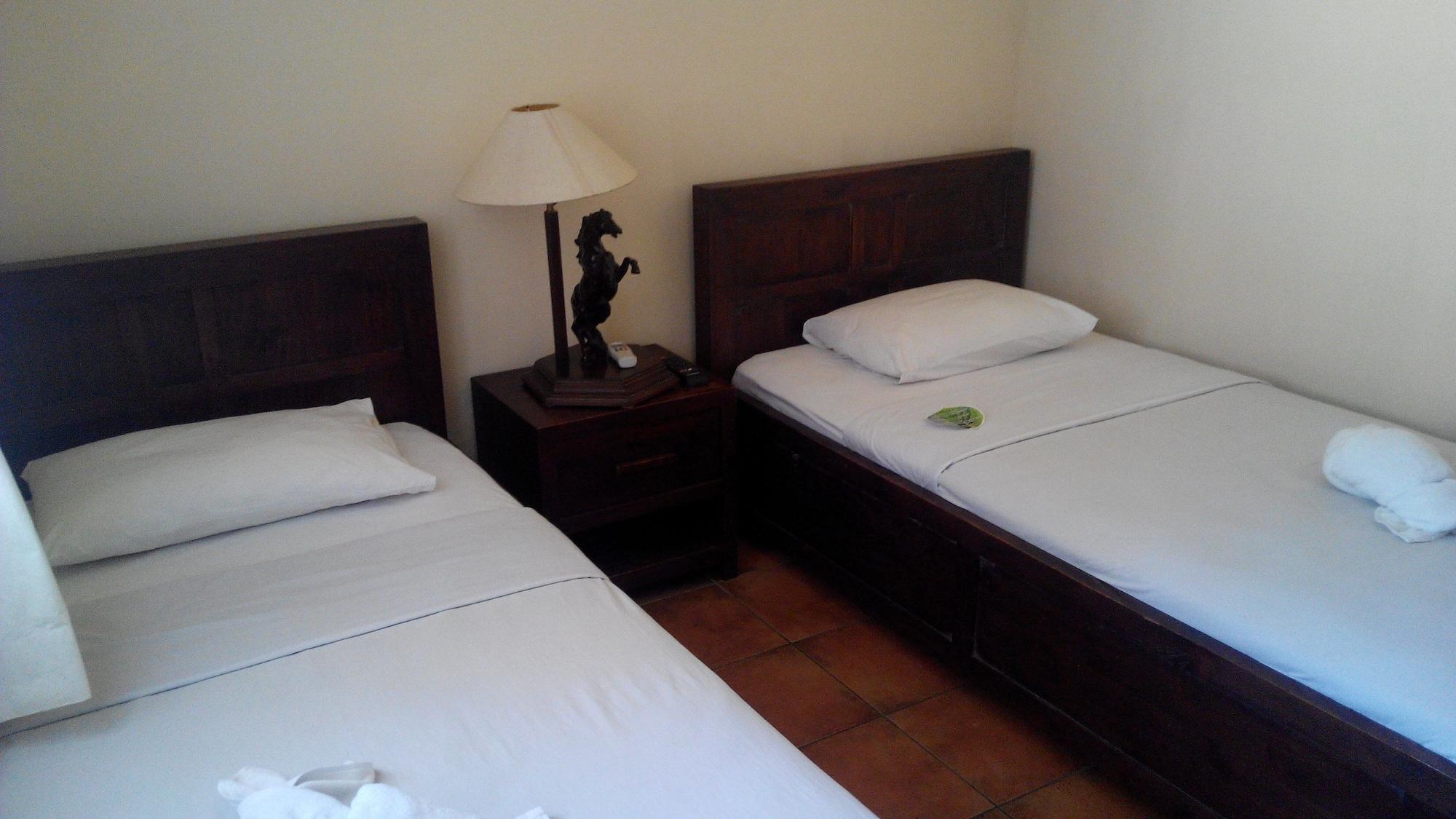 Bali Segara Hotel Kuta Lombok Esterno foto